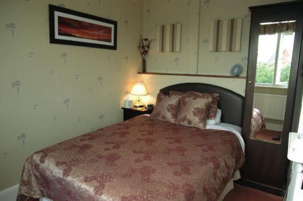 Moonraker House Hotel Stratford-upon-Avon Phòng bức ảnh